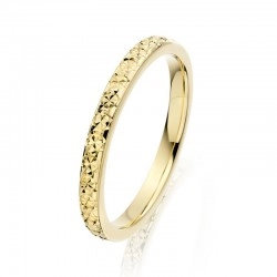 Yellow Gold Diamond Cut Pattern Wedding Ring