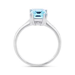 18ct White Gold Octagonal Blue Topaz & Diamond Ring upright