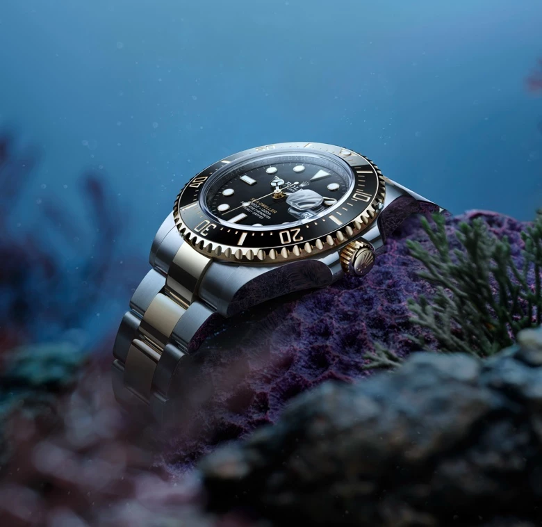 Rolex Sea-Dweller 43 mm, Oystersteel and yellow gold