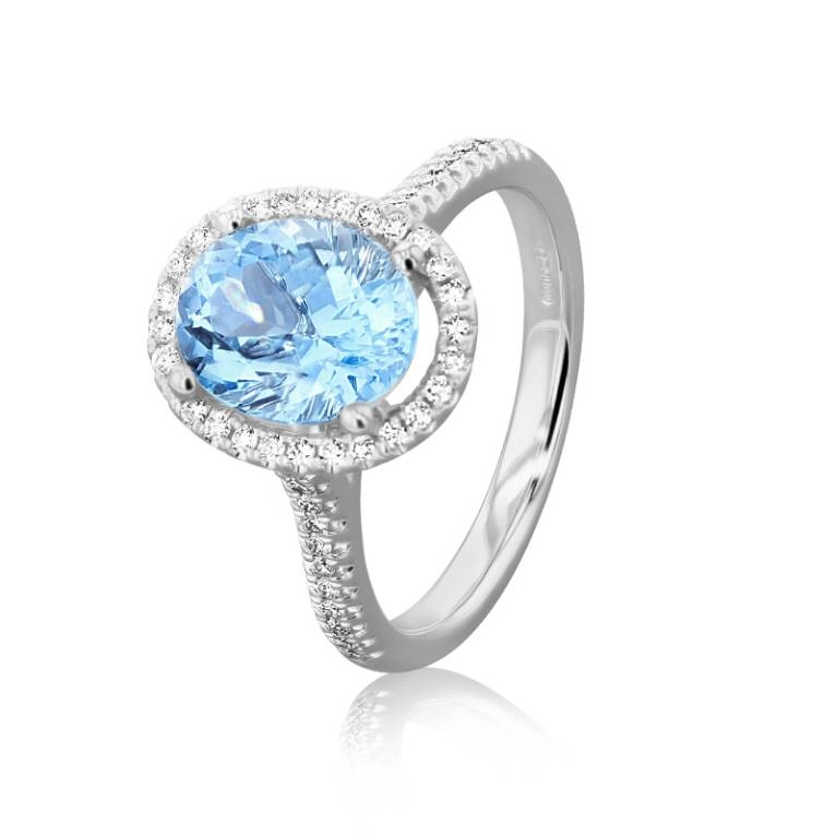 18ct White Gold Oval Aquamarine & Diamond Halo Ring