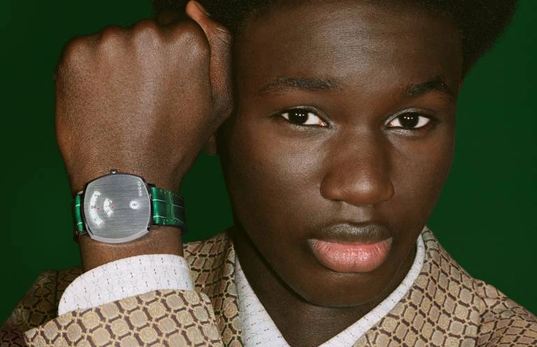 View Gucci timepieces for men