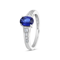 Platinum 0.97carat Sapphire and Diamond Ring