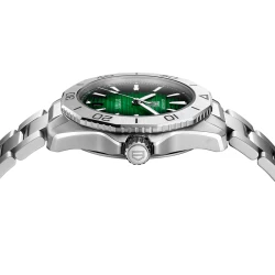 TAG Heuer Aquaracer Professional 200 Green Dial profile side view