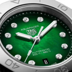 TAG Heuer Aquaracer Professional 200 Green Diamond Dial close up