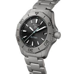 TAG Heuer Aquaracer Professional 200 Solargraph 40mm Watch Angled View