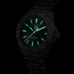 TAG Heuer Aquaracer Professional 200 Solargraph 40mm Watch Night View