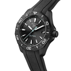 TAG Heuer Aquaracer Professional 200 Solograph Angled View