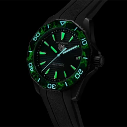 TAG Heuer Aquaracer Professional 200 Solograph Night View