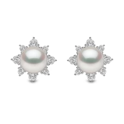 Yoko Trend Collection 18ct White Gold Freshwater Pearl & Diamond Flower Stud Earrings