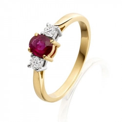 18ct Yellow Gold Ruby & Diamond Trilogy Style Ring
